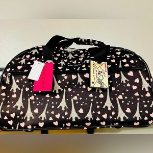 Betsey Johnson Eiffel Tower Heart Rolling Duffel Weekender Bag NWT
